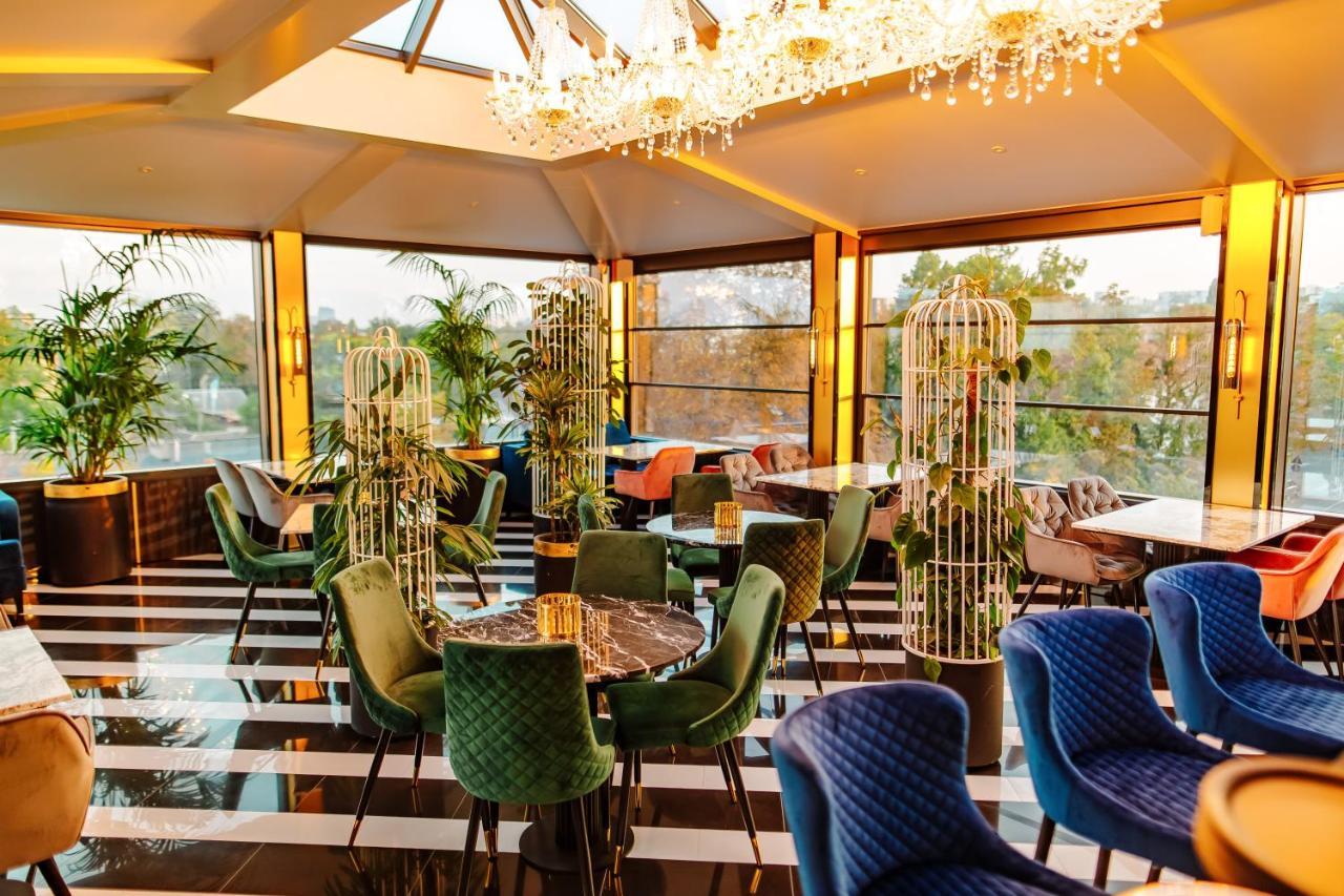 Lion'S Hotel Chişinǎu Buitenkant foto